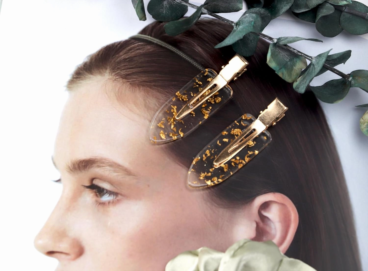 18PCS Bridesmaid Hair Clips Bridesmaid Gifts Bachelorette Party Favors Bridesmaid Gift Makeup Creaseless Glitter Hair Clips for Women Girl(Green)