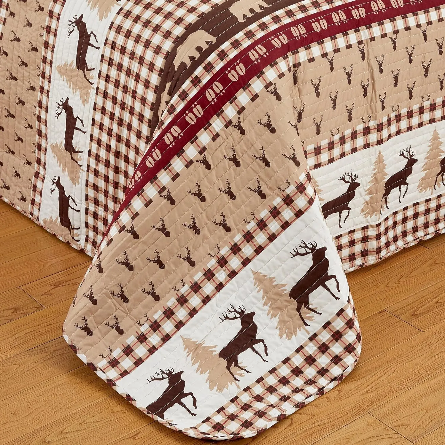2 Piece Reversible Quilt Set with Sham | All-Season Soft & Lightweight Bedspread | Rustic Lodge Cabin Printed Plaid Design | Cedar Creek Collection (Twin, Red/Taupe)
