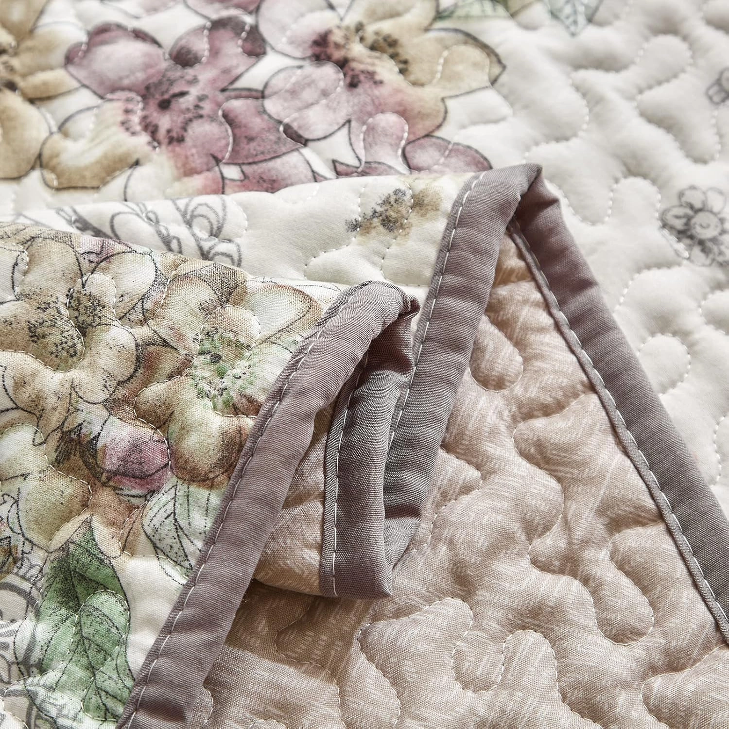 3 Pieces Quilt Set Full/Queen Size, Beige Floral Reversible Bedspread Coverlet Set, Soft Microfiber Lightweight Bed Cover for All Season (90" x 90", 1 Quilt  2 Pillow Shams)