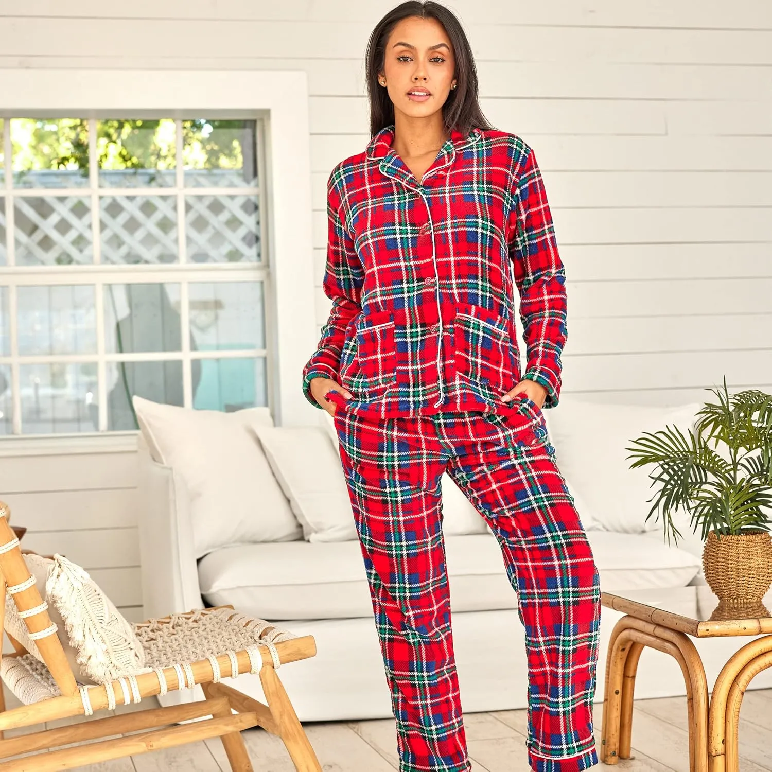 Alexander Del Rossa Women's Soft Warm Fleece Pajamas Plush Lounge Set, Long Sleeve Top and Pants, PJ