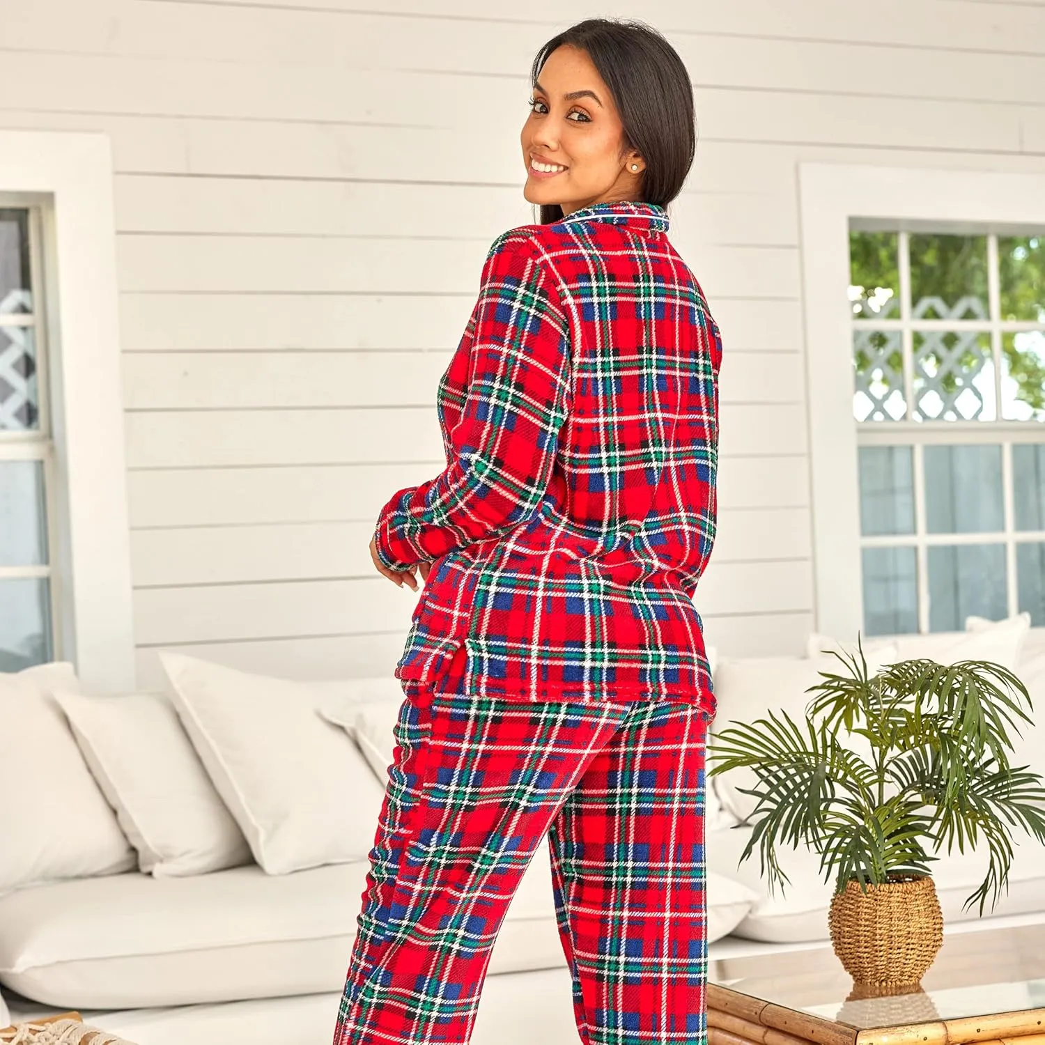 Alexander Del Rossa Women's Soft Warm Fleece Pajamas Plush Lounge Set, Long Sleeve Top and Pants, PJ