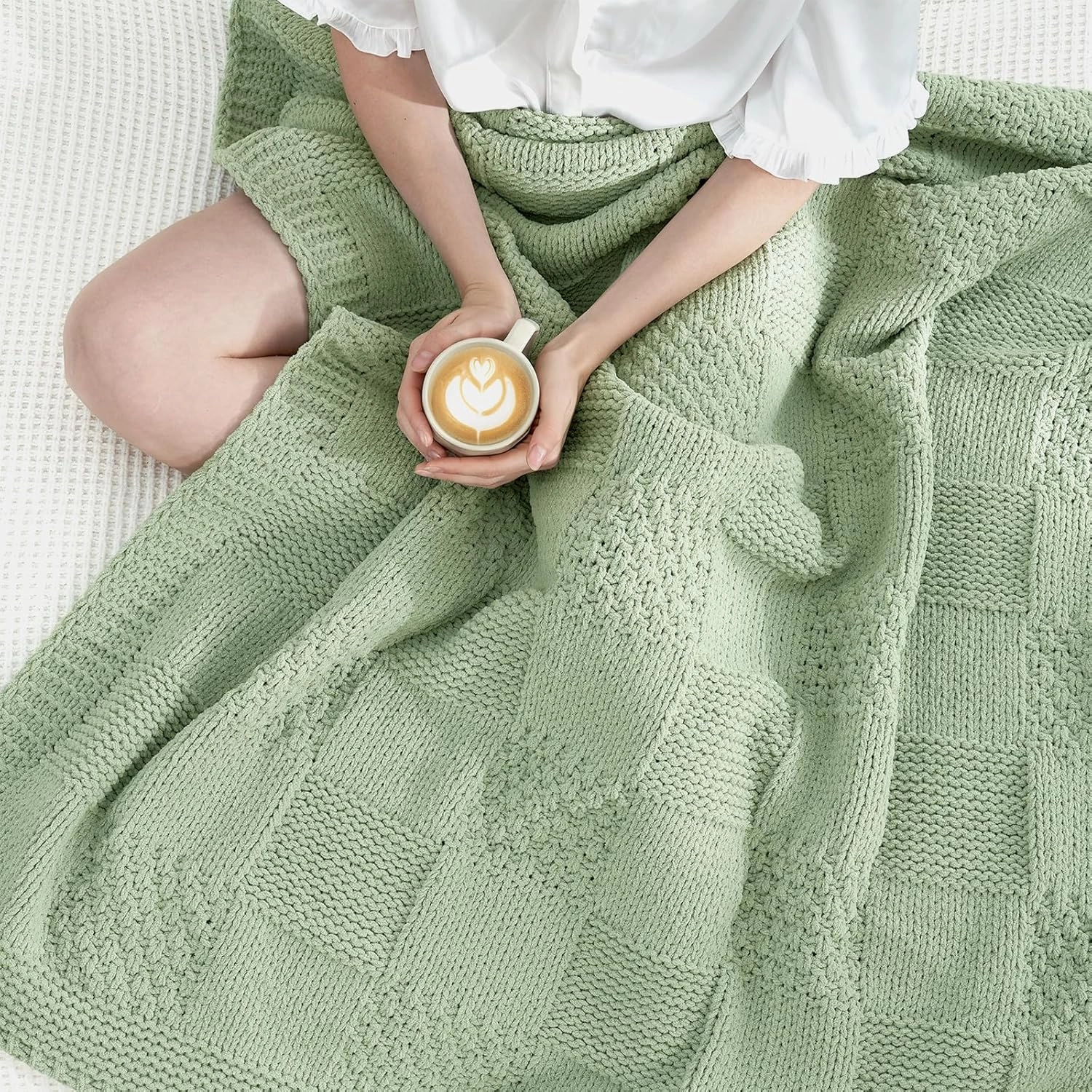 Amélie Home Chenille Knit Throw Blanket for Couch, Checkered Texture Decorative Soft Blanket for Sofa, Bed & Living Room, 50"x60", Sage Green