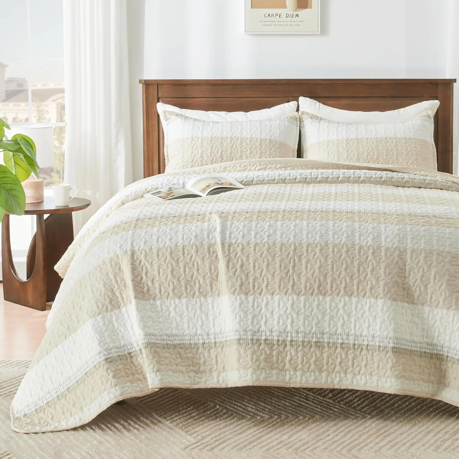 Andency California King Size Quilt Set Beige, 3 Pieces Beige Ultra Soft Lightweight Bedspreads & Coverlets Set, Patchwork Striped Quilted Bedding Sets for All Seasons (1 Quilt, 2 Pillow Shams)