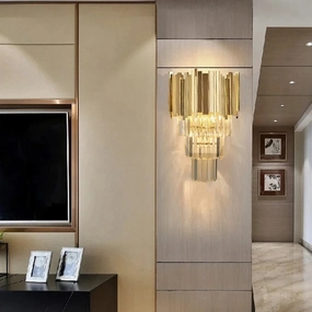 Boeotia Wall Light