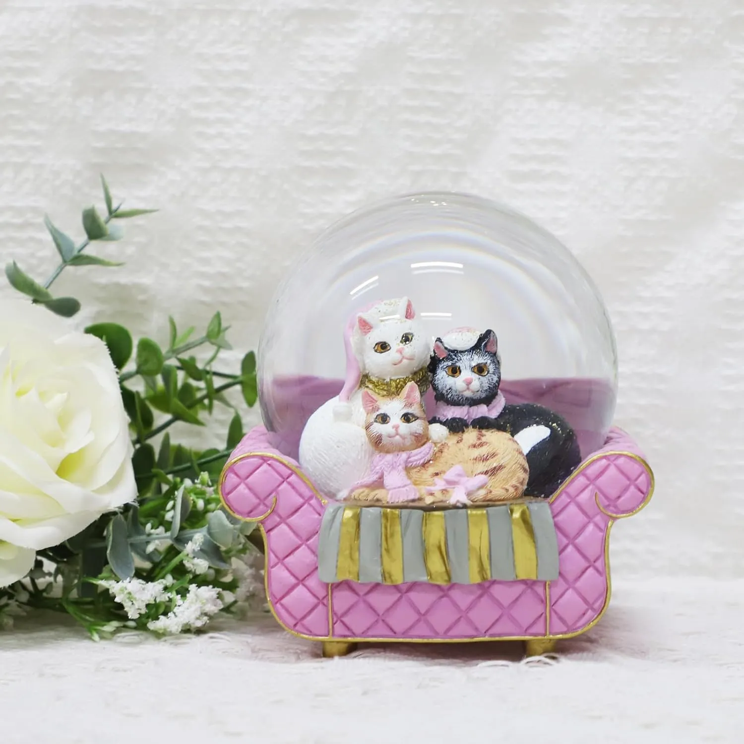 Cat Snow Globes for Girls - 100MM Pink Glitter Glass Snowglobe for Kids, Christmas Snow Globe, Snow Globes Home Office Table Decor Birthday Gift (Pink)