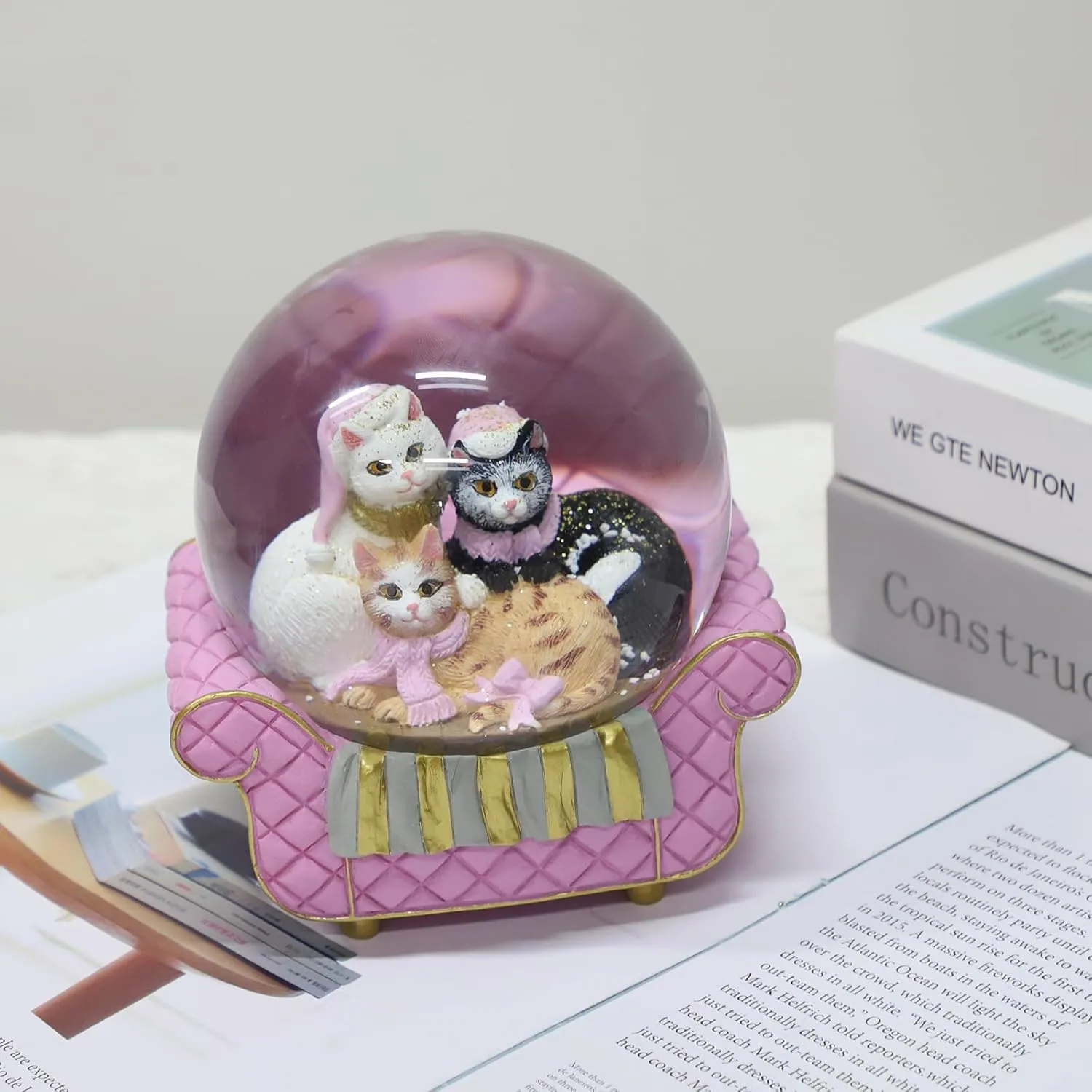 Cat Snow Globes for Girls - 100MM Pink Glitter Glass Snowglobe for Kids, Christmas Snow Globe, Snow Globes Home Office Table Decor Birthday Gift (Pink)