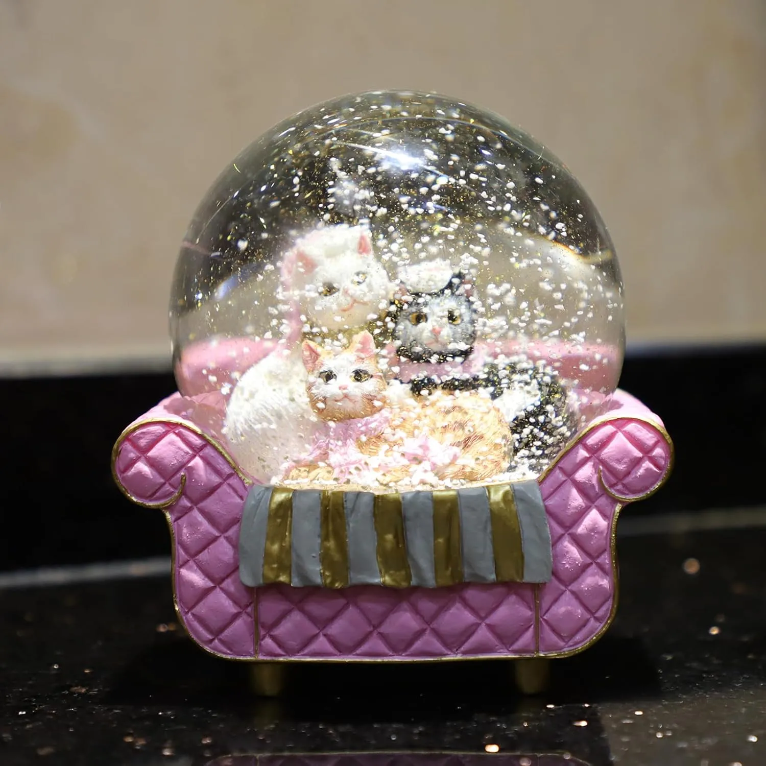 Cat Snow Globes for Girls - 100MM Pink Glitter Glass Snowglobe for Kids, Christmas Snow Globe, Snow Globes Home Office Table Decor Birthday Gift (Pink)