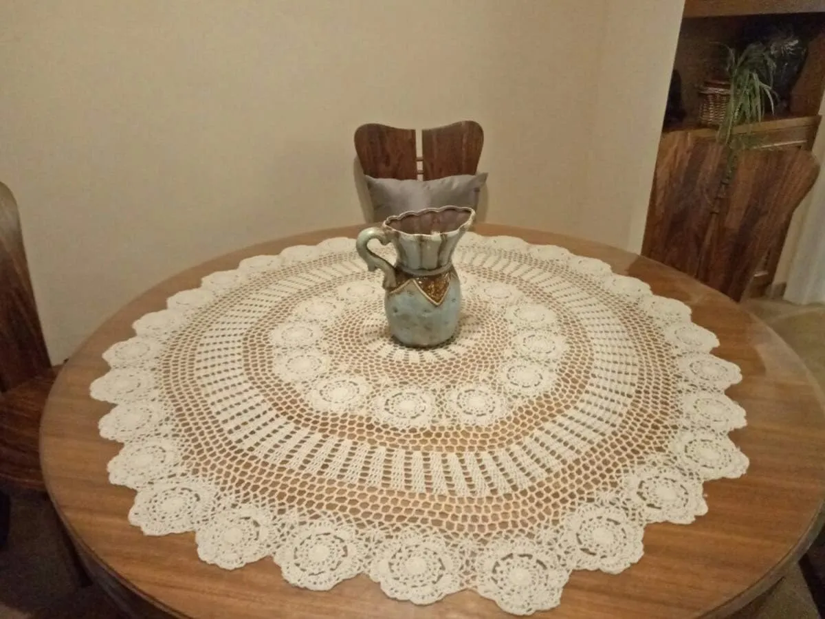 Damanni Beige Cotton Handmade Crochet Lace Tablecloth Doilies Table Overlay,Round,39 Inch