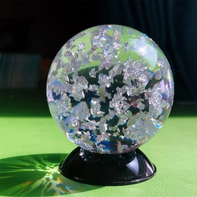DSJUGGLING 3 Inch Clear Gold Foil Solid Acrylic Ball for Party Decoration, Stage Show Gold Glitter Foil Contact Juggling Ball 75mm (Silver Foil)