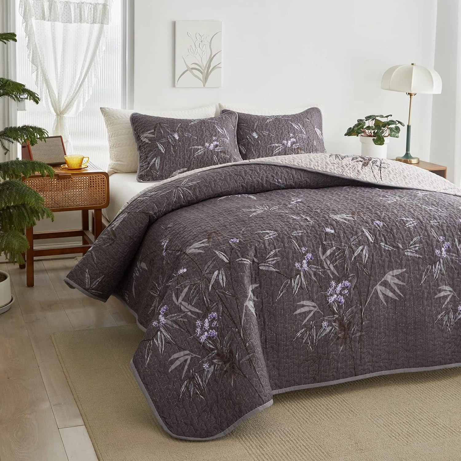 Flysheep Quilt Set 2 Pieces Twin Size, Black Leaves Botanical Design Reversible Bedspread Coverlet Set, Soft Microfiber Lightweight Bed Cover for Kids (68" x 86", 1 Quilt  1 Pillow Sham)