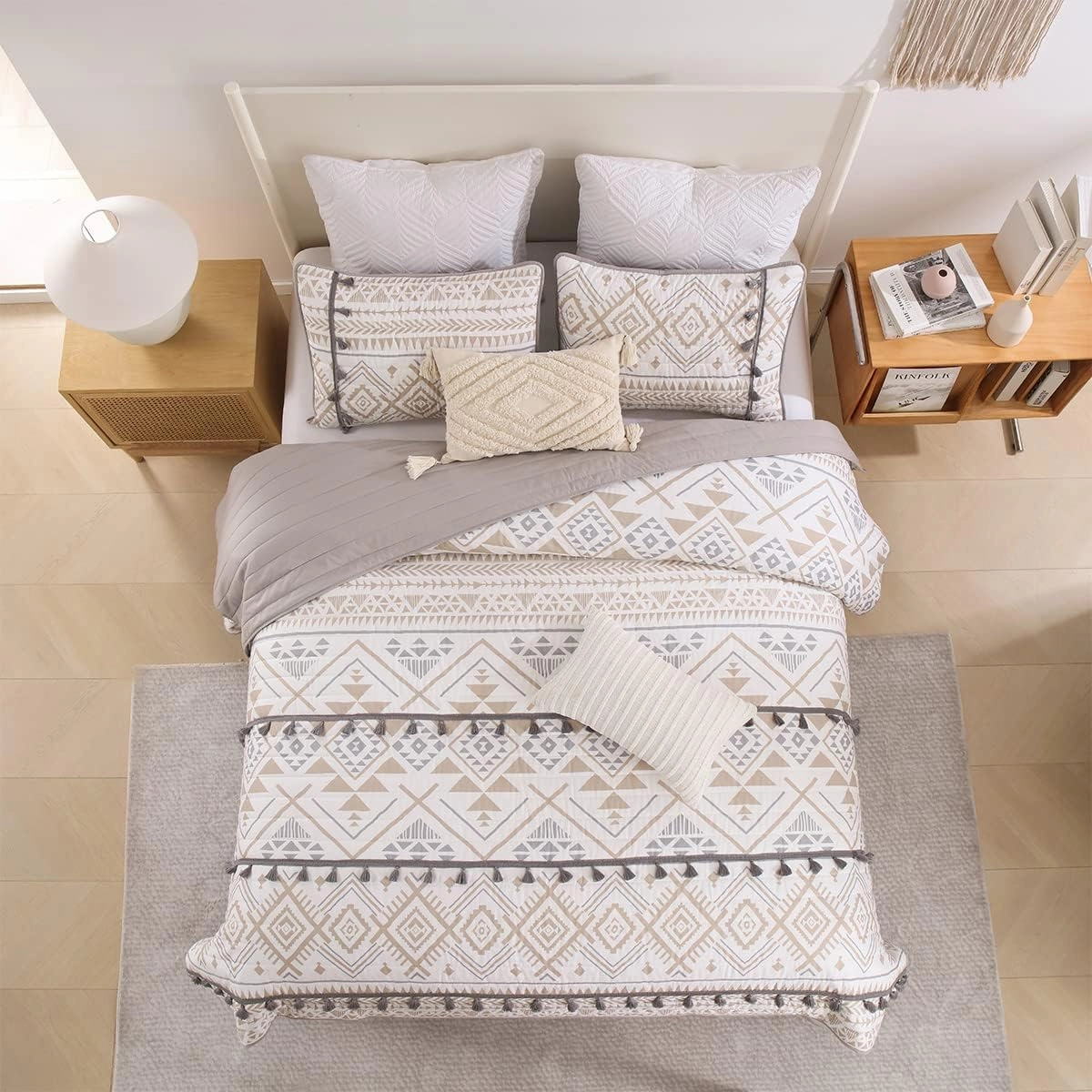 HORIMOTE HOME Boho Style Beige Queen Quilt Set with Tassle, Soft and Lightweight Bedspread for All Season, Full Size Bed Coverlet with 2 Matching Pillow Shams (3 Pieces)