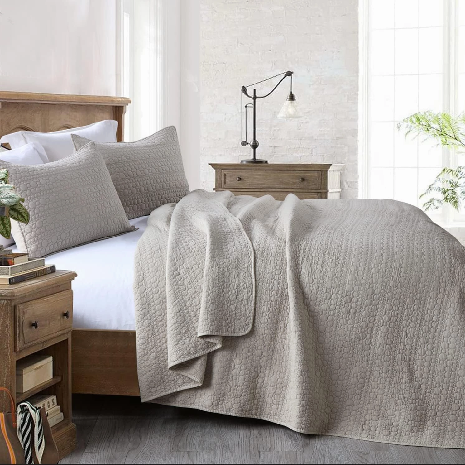 HORIMOTE HOME Quilt Set Twin Size Beige, Classic Geometric Spots Stitched Pattern, Stone-Washed Microfiber Chic Rustic Look, Ultra Soft Lightweight Quilted Bedspread for All Season, 2 Pieces