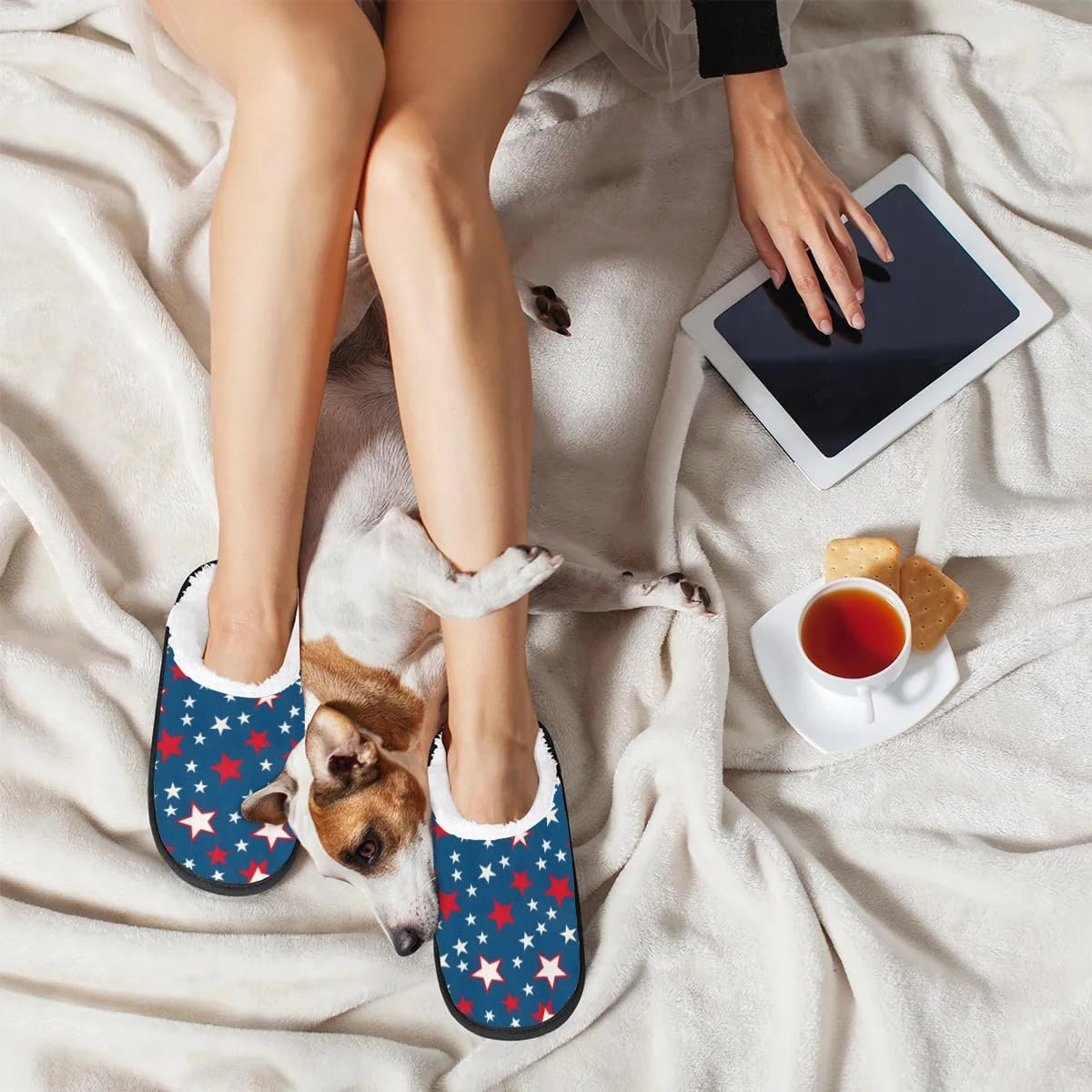 House Slippers for Women Men Cozy Slippers with Non-slip Sole Indoor House Shoes Warm Plush Slippers for Home Bedroom Travel