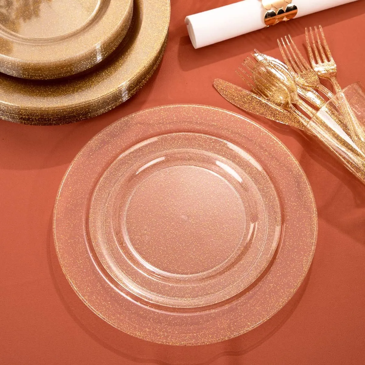 I00000 102PCS Gold Glitter Plastic Plates, Gold Glitter Disposable Plates Clear Plastic Party Plates Include 51 Dinner Plates 10.25" and 51 Dessert Plates 7.5" for Parties &Wedding