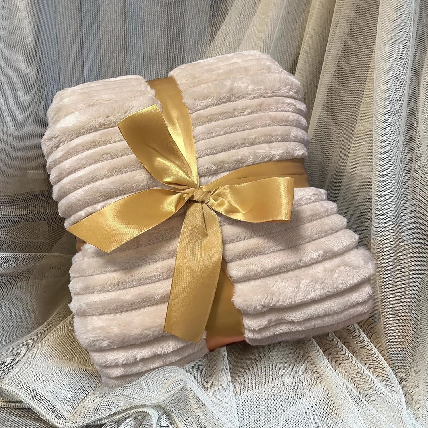 JASAV Sherpa Fleece Throw Blanket, Beige (50x60 Inches) - Soft, Plush, Cozy, Lightweight and Warm Blanket for Couch, Bed, Sofa, and Travel