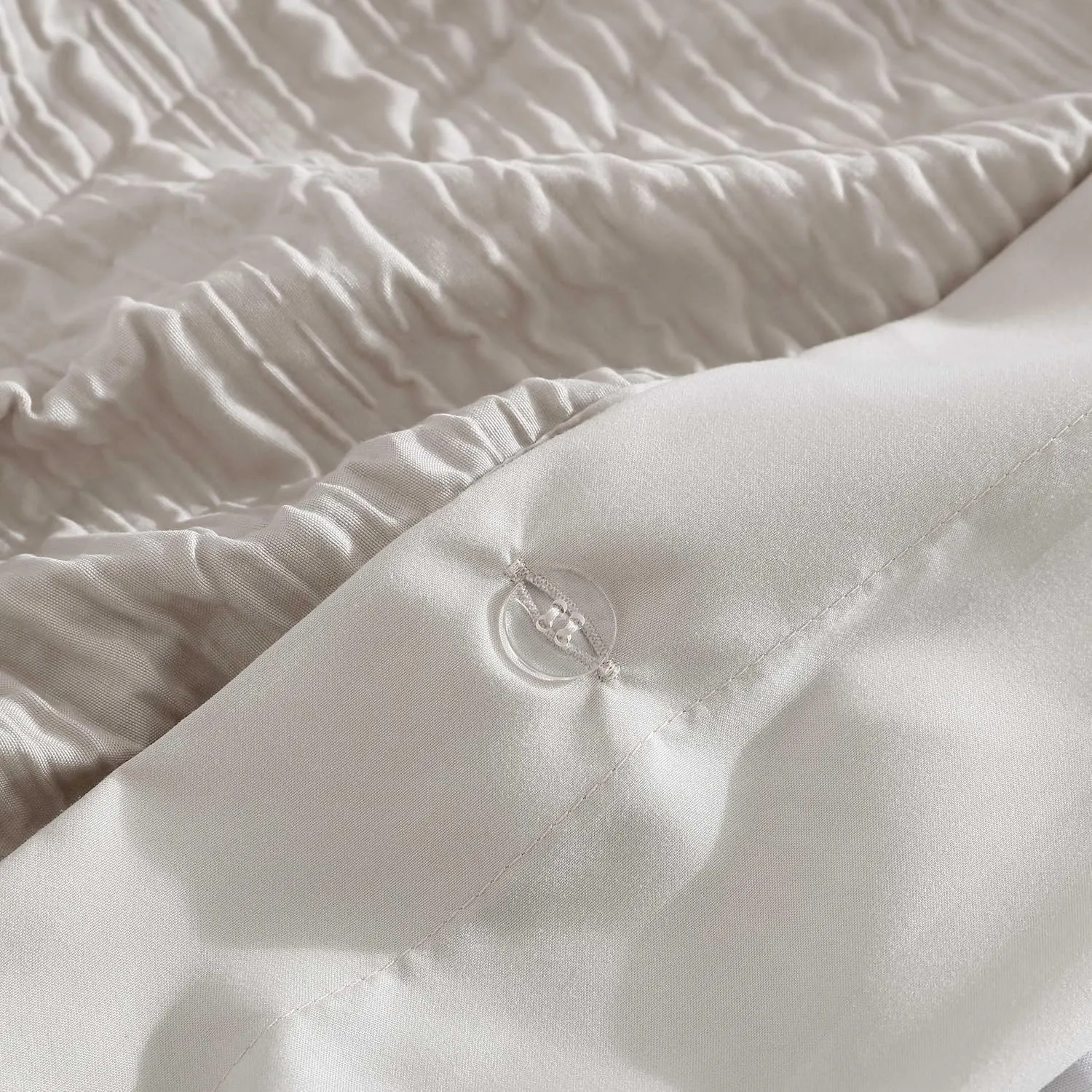 Kenneth Cole - Queen Duvet Cover Set, Soft Bedding with Matching Shams, Embossed Modern Home Decor (Serenity Wavy Lines Beige, Queen)