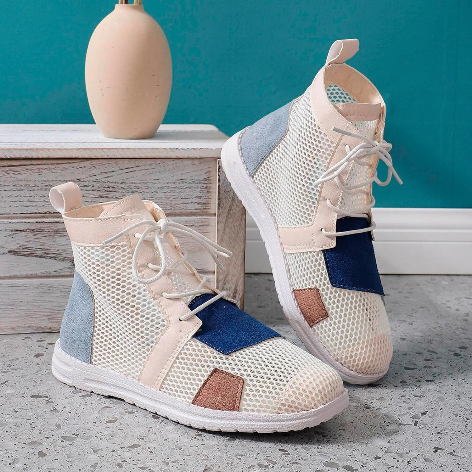 Ladies Fashion Solid Lace Up Comfortable Ventilation Thick Soled Casual Sports Shoes Wide Fit Mens Dress Shoes