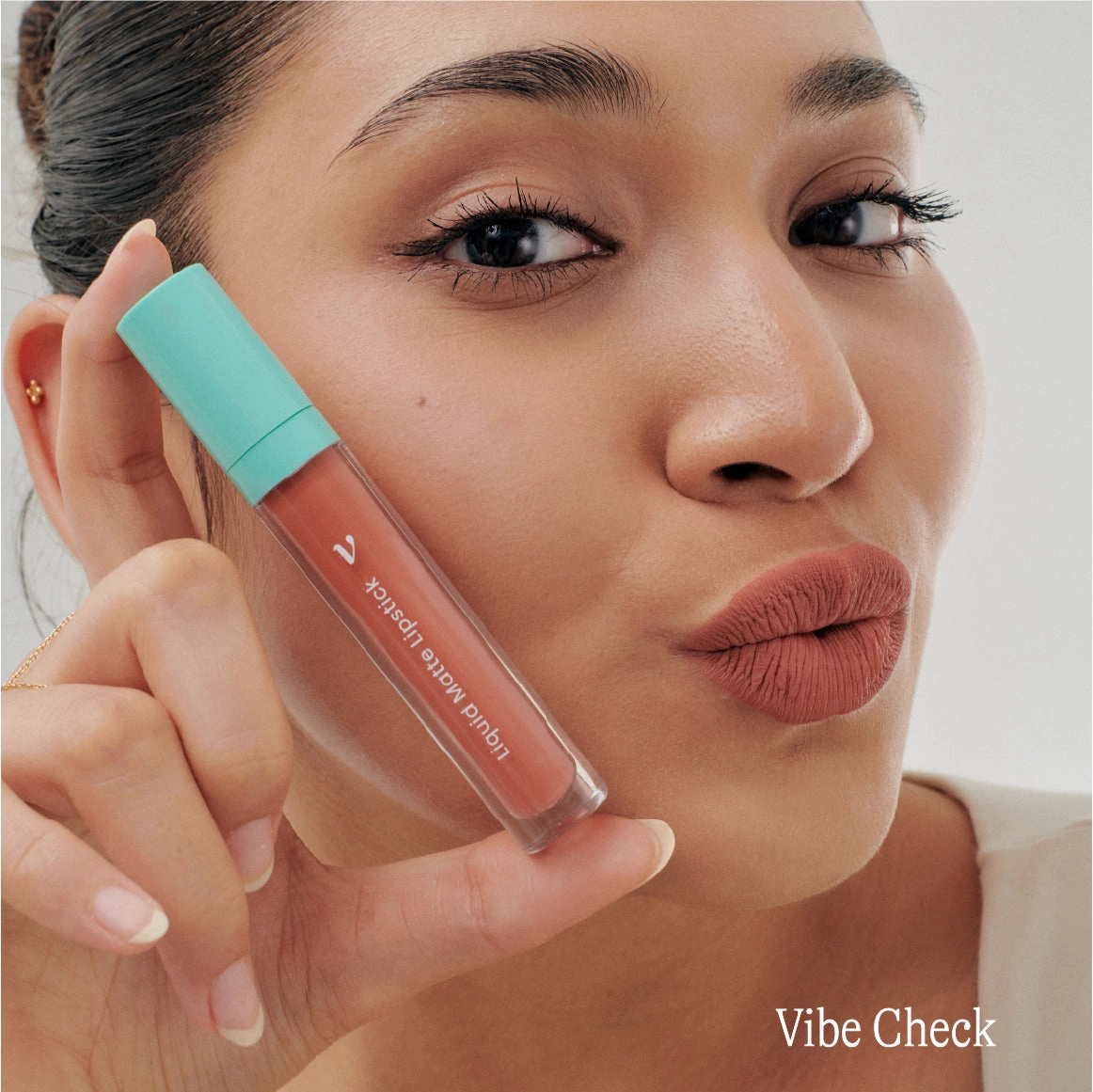 Liquid Matte Lipstick in Vibe Check