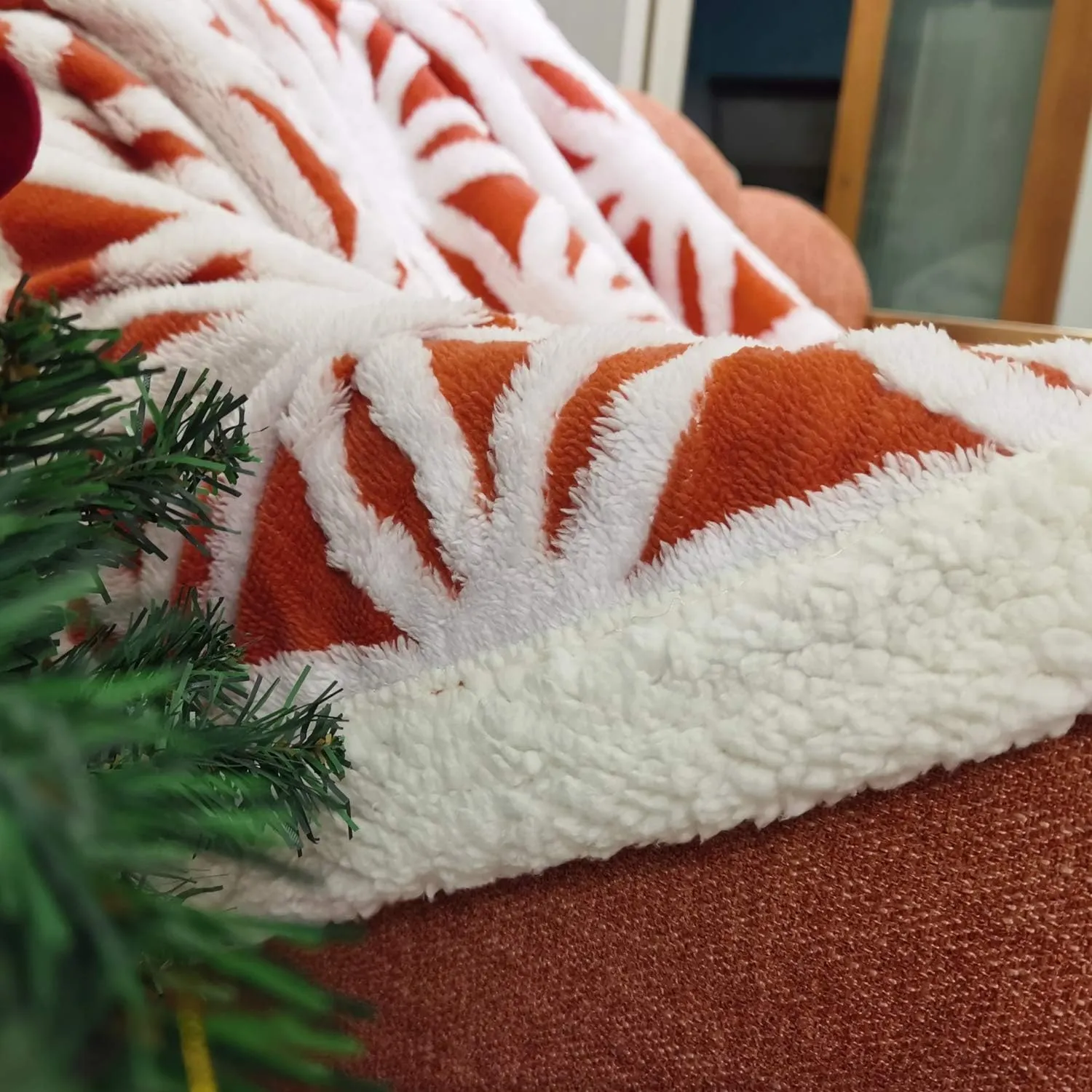 LOMAO Sherpa Fleece Blanket Fuzzy Soft Throw Blanket Dual Sided Blanket for Couch Sofa Bed (Coral, 51"x63")