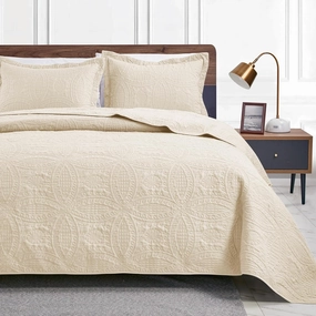 Love's cabin King Size Quilt Bedding Set Beige Bedspreads - Bed Summer Quilt Lightweight Microfiber Bedspread- Coin Pattern Bedding Coverlet for All Season - 3 Piece (1 Quilt, 2 Pillow Shams)