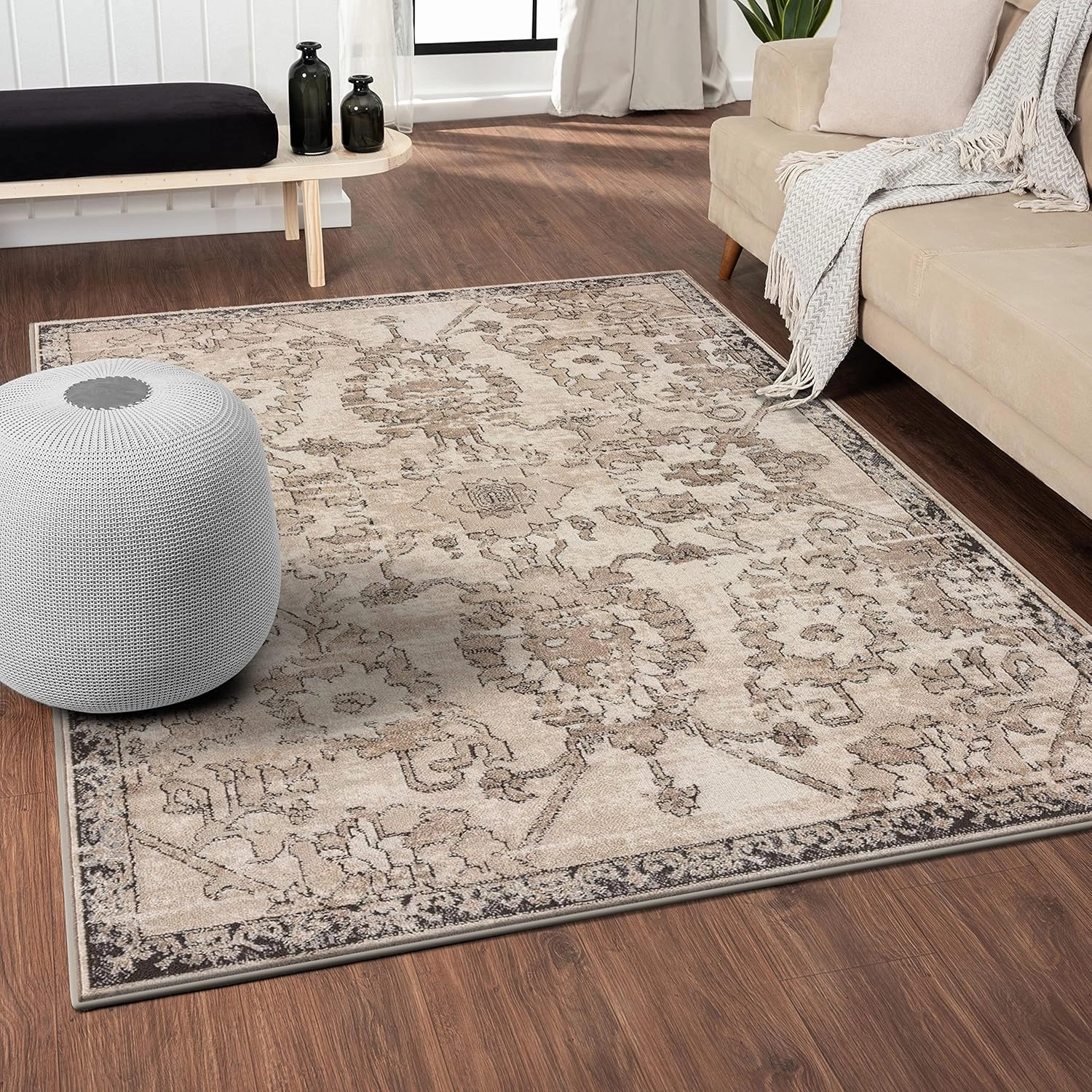 LUXE WEAVERS Oriental Floral Distressed Beige 8x10 Area Rug