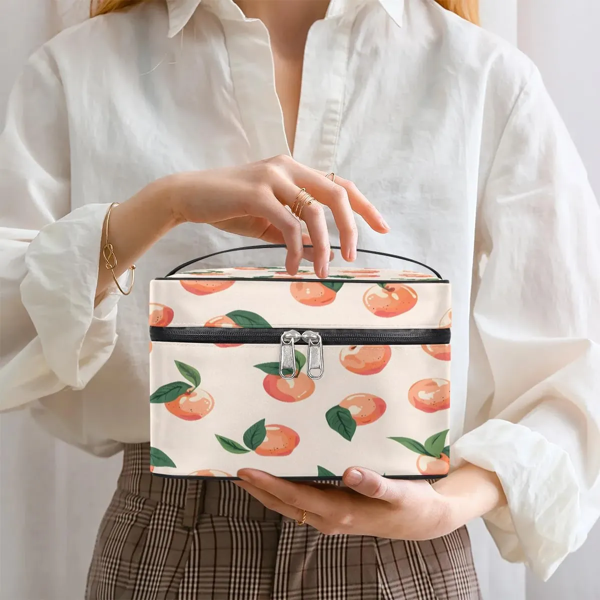 Makeup Bag Large Sweet Peach Toiletry Bag for Women Travel Cosmetic Bag Portable Makeup Bag for Bottles Brushes Lipstick Skin Care