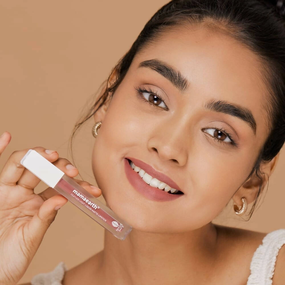 Mamaearth Feather Light Liquid Matte Lipstick - Nude Punch
