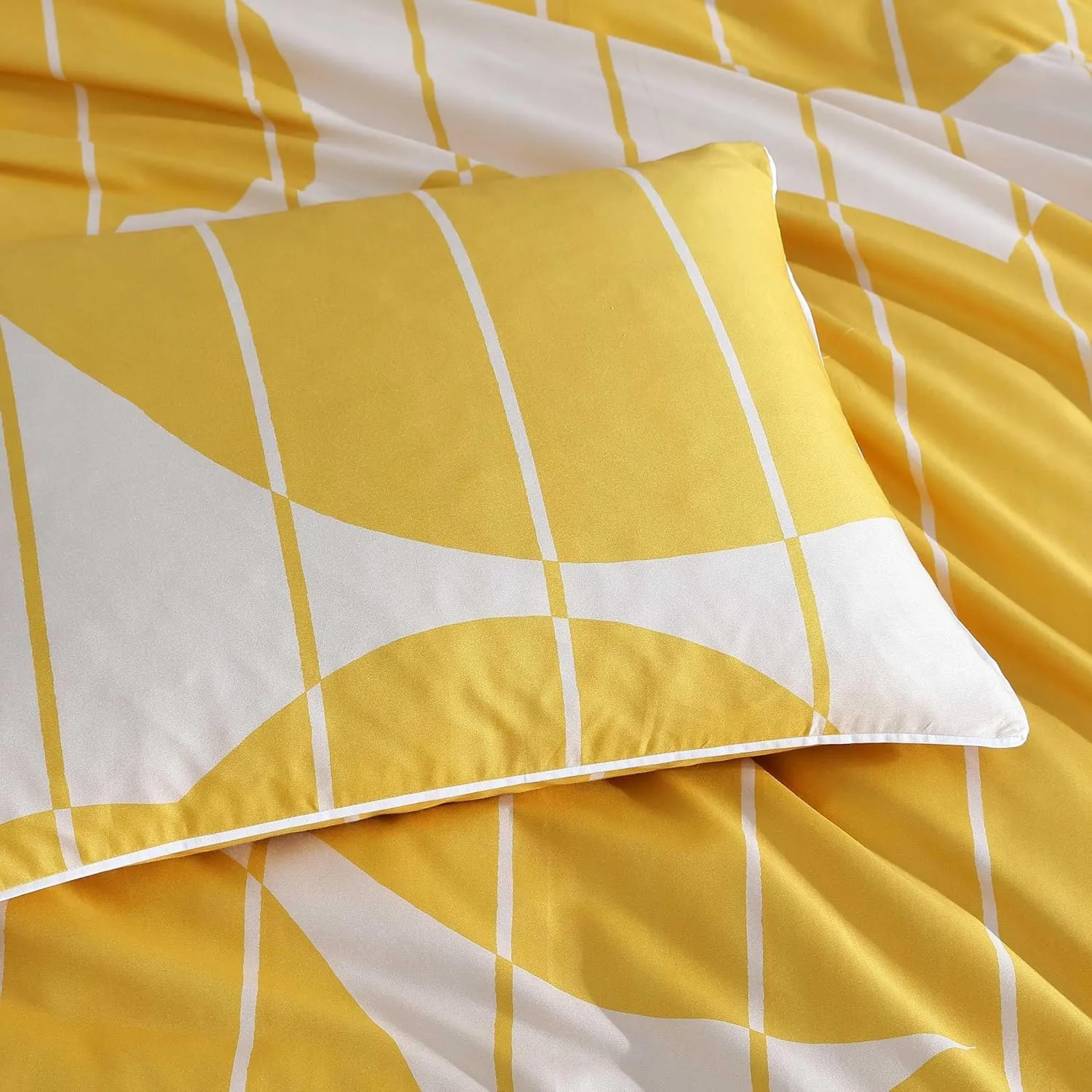 Marimekko - King Duvet Cover Set, Super Soft Organic Bedding, Casual Home Decor (Vesi Unikko Yellow, King)