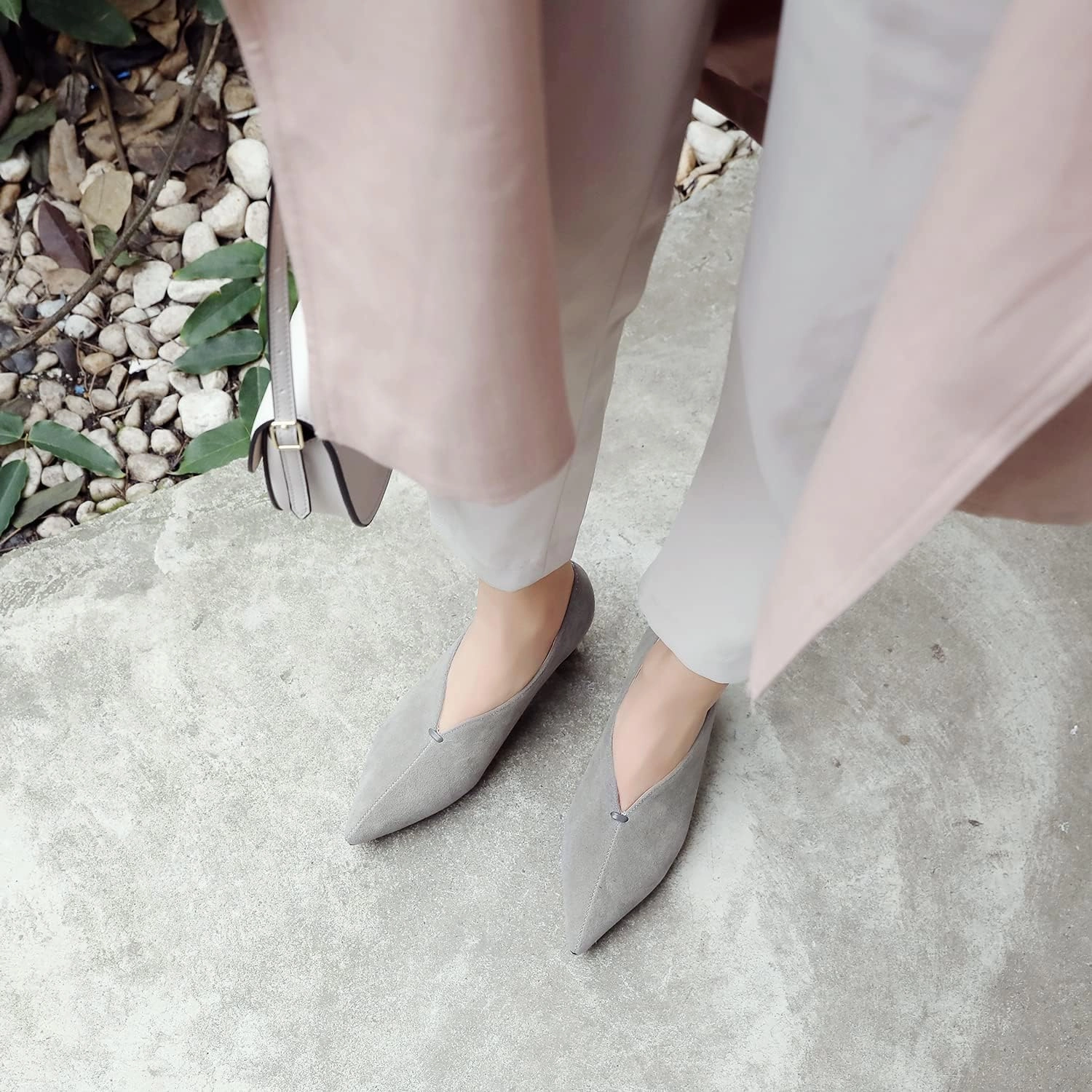 MOOMMO Women Comfortable Chunky Block Heel Pumps Shoes Pointed Toe Slip on Suede Penny Loafers Mid Heel Closed Pointy Toe Work Shoes Office Patchwork Ladies Dressy Fall Fashion Elegant 4-13 M US