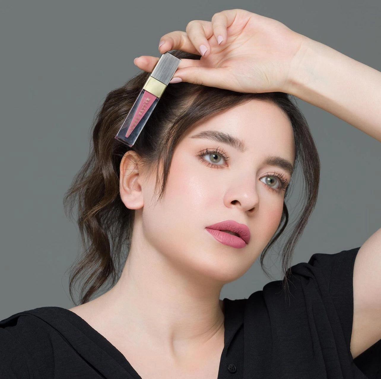 NAWRES VELMATTE Not Pink احمر الشفاه فيلمات من نورس ستار ( مو وردية )