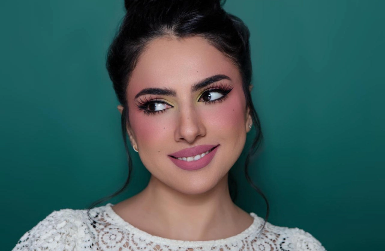 NAWRES VELMATTE Not Pink احمر الشفاه فيلمات من نورس ستار ( مو وردية )
