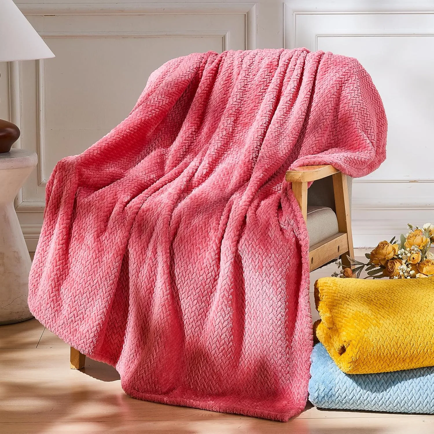NEWCOSPLAY Super Soft Throw Blanket Coral Pink Premium Silky Flannel Fleece Leaves Pattern Lightweight Bed Blanket All Season Use (Coral Pink, Throw(50"x60"))