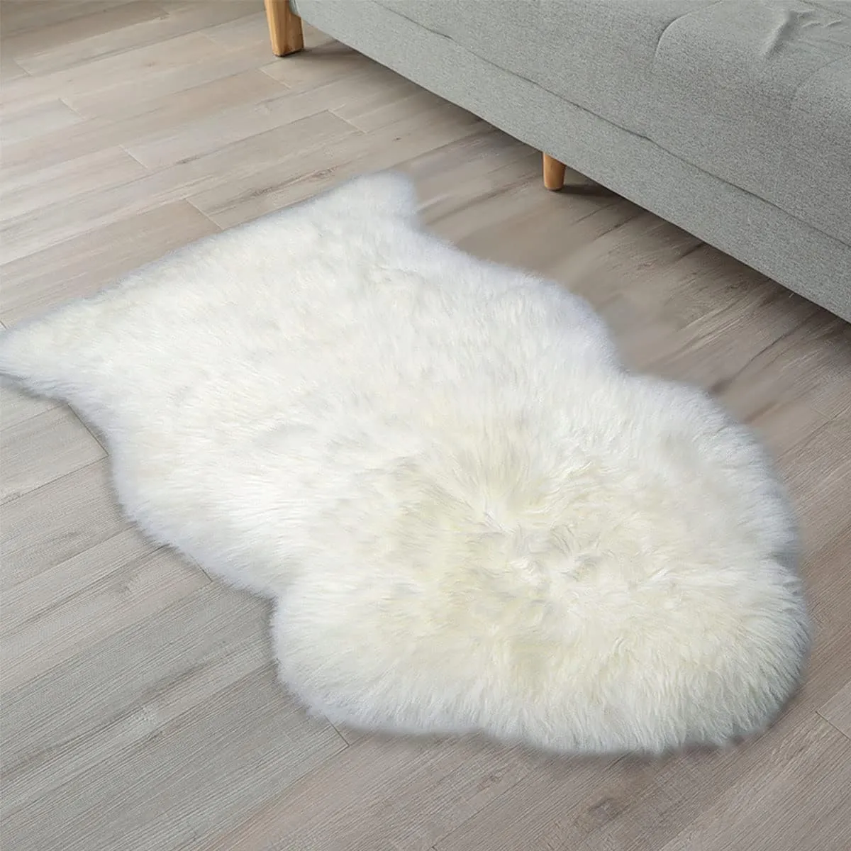 OKAYDA Genuine New Zealand Sheepskin Area Rug Soft Lambskin Decorative Rug for Bedroom Sofa Floor One Pelt