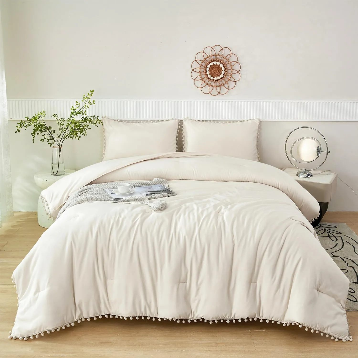 PERFEMET Queen Bed in A Bag Beige 5 Pieces Pom Pom Solid Bedding Set with Sheets Aesthetic Boho Cream Bedspread Comforter Set Soft Lightweight Fluffy Bed Set for All Season(Beige Cream, Queen)