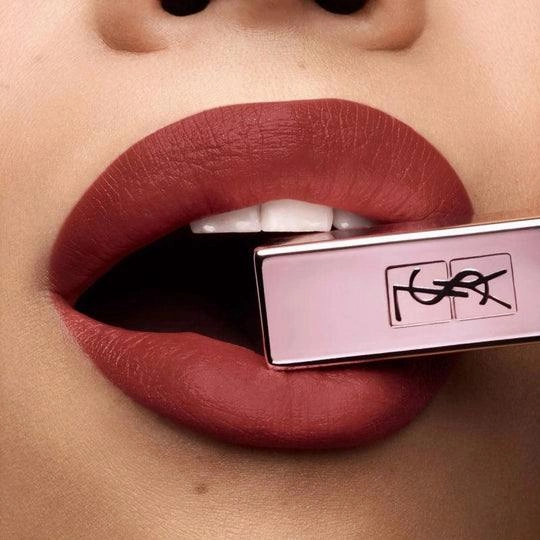 Rouge Pur Couture The Slim Glow Lipstick