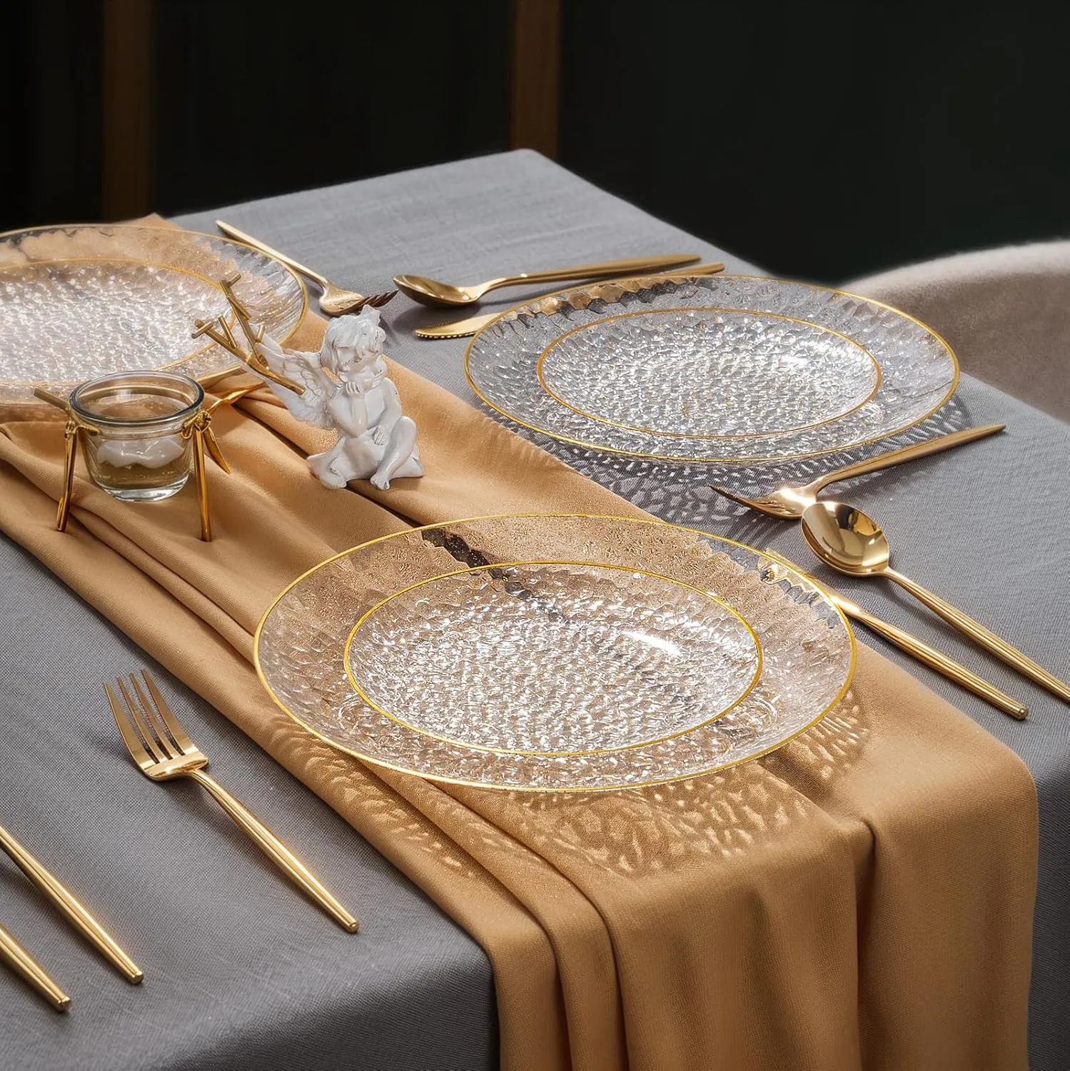 Rubtlamp 60Pcs Clear Gold Plastic Plates, Gold Glitter Disposable Plates, Hammered Plastic Plates Included 30 Dinner Plate And 30 Dessert Plate for Weddings Party Birthday