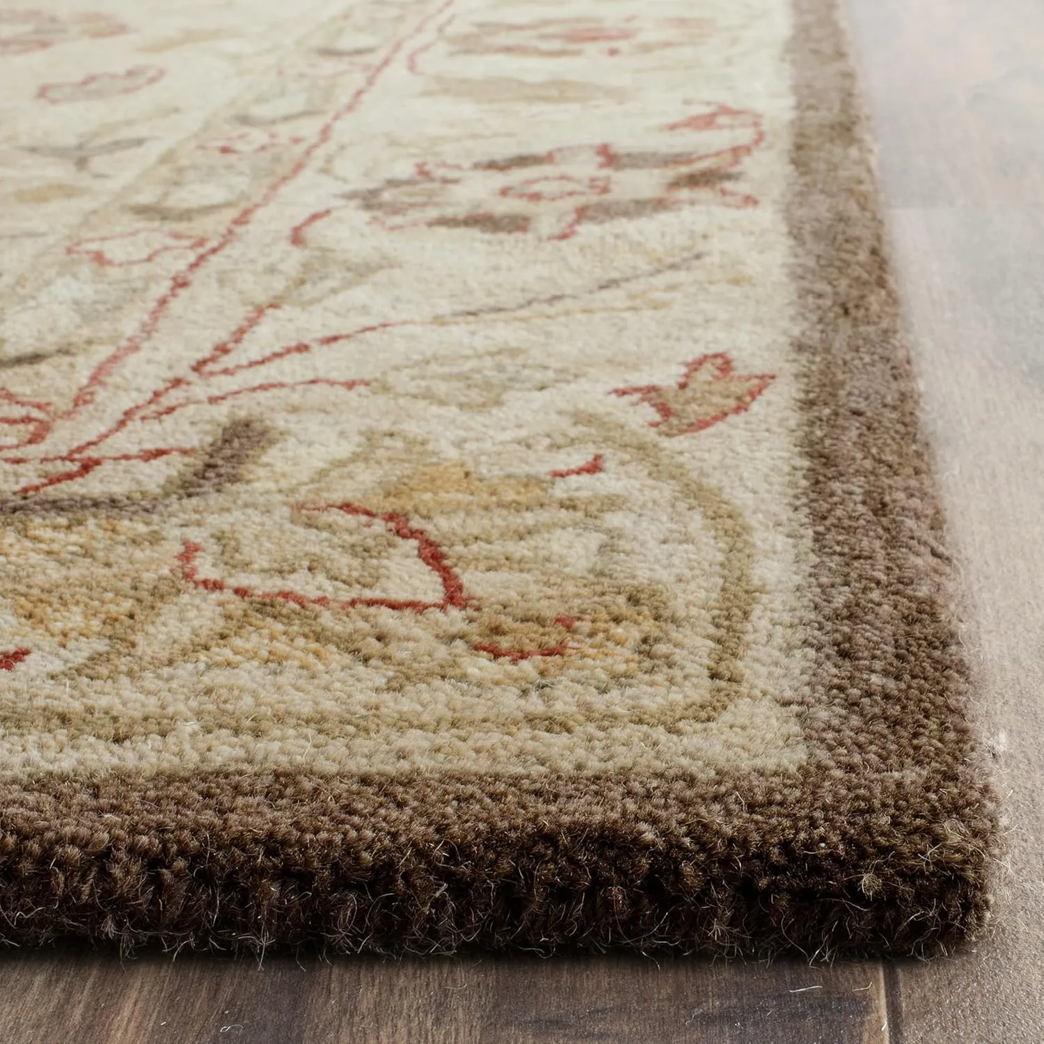 SAFAVIEH Antiquity Collection 2' x 3' Beige / Beige AT812A Handmade Traditional Oriental Premium Wool Accent Rug