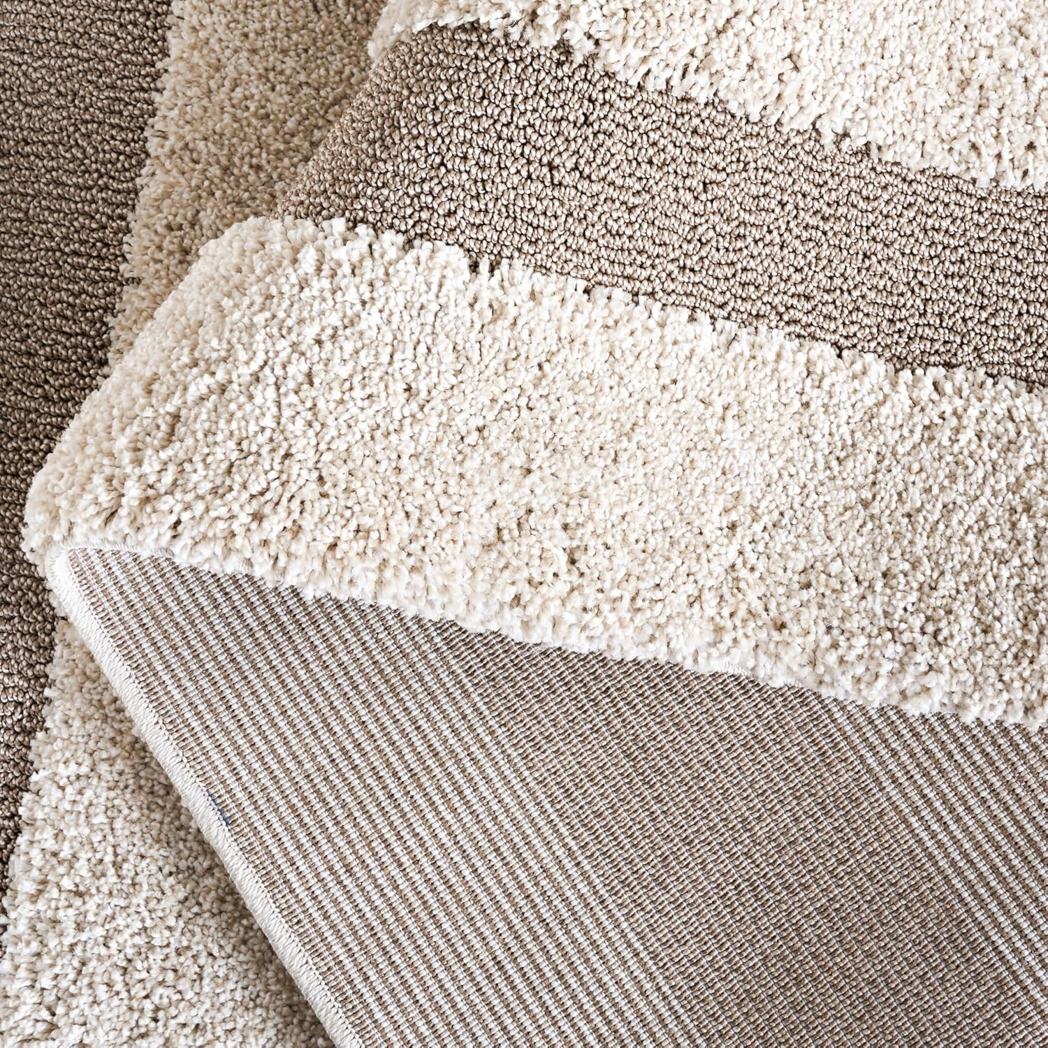 Safavieh Florida Shag Collection Accent Rug - 4' x 6', Beige & Dark Beige, Border Design, 1.2-inch Thick, Ideal for The Living Room, Dining, Bedroom (SG454)