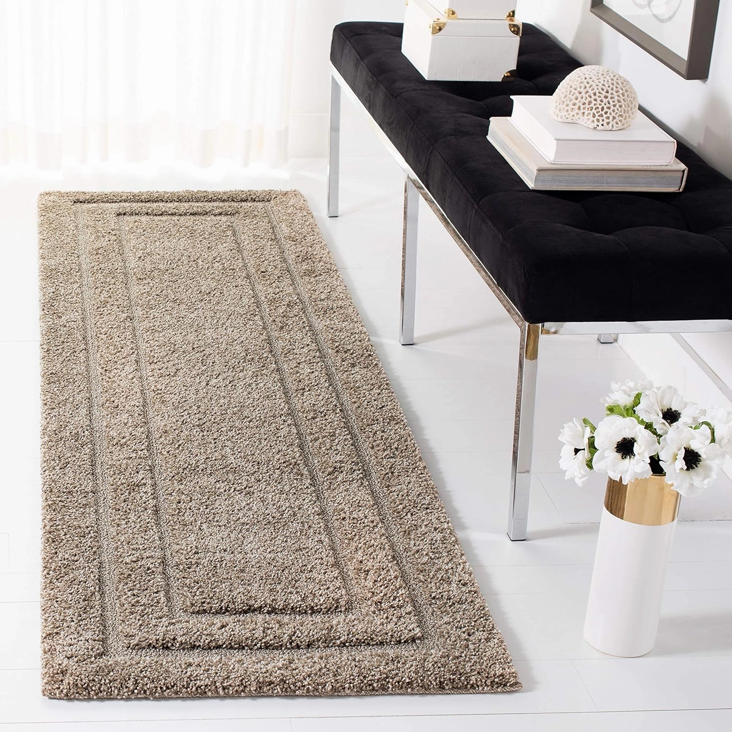 SAFAVIEH Florida Shag Collection Runner Rug - 2'3" x 7', Beige & Beige, Border Design, Non-Shedding & Easy Care, 1.2-inch Thick Ideal for High Traffic Areas in Living Room, Bedroom (SG454-1313)