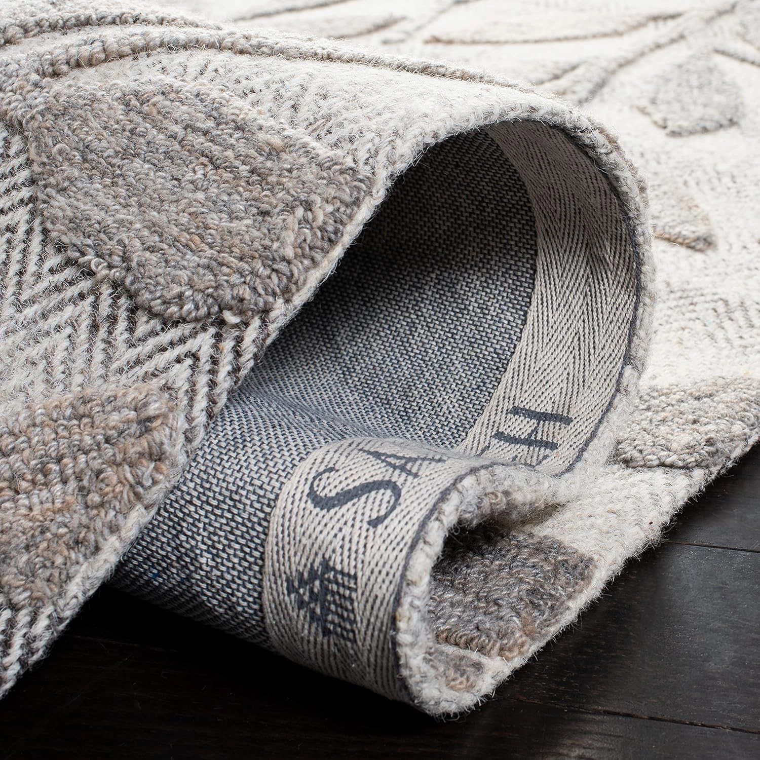 SAFAVIEH South Hampton Collection 5' x 8' Beige SHA302B Handmade Botanical Wool Area Rug