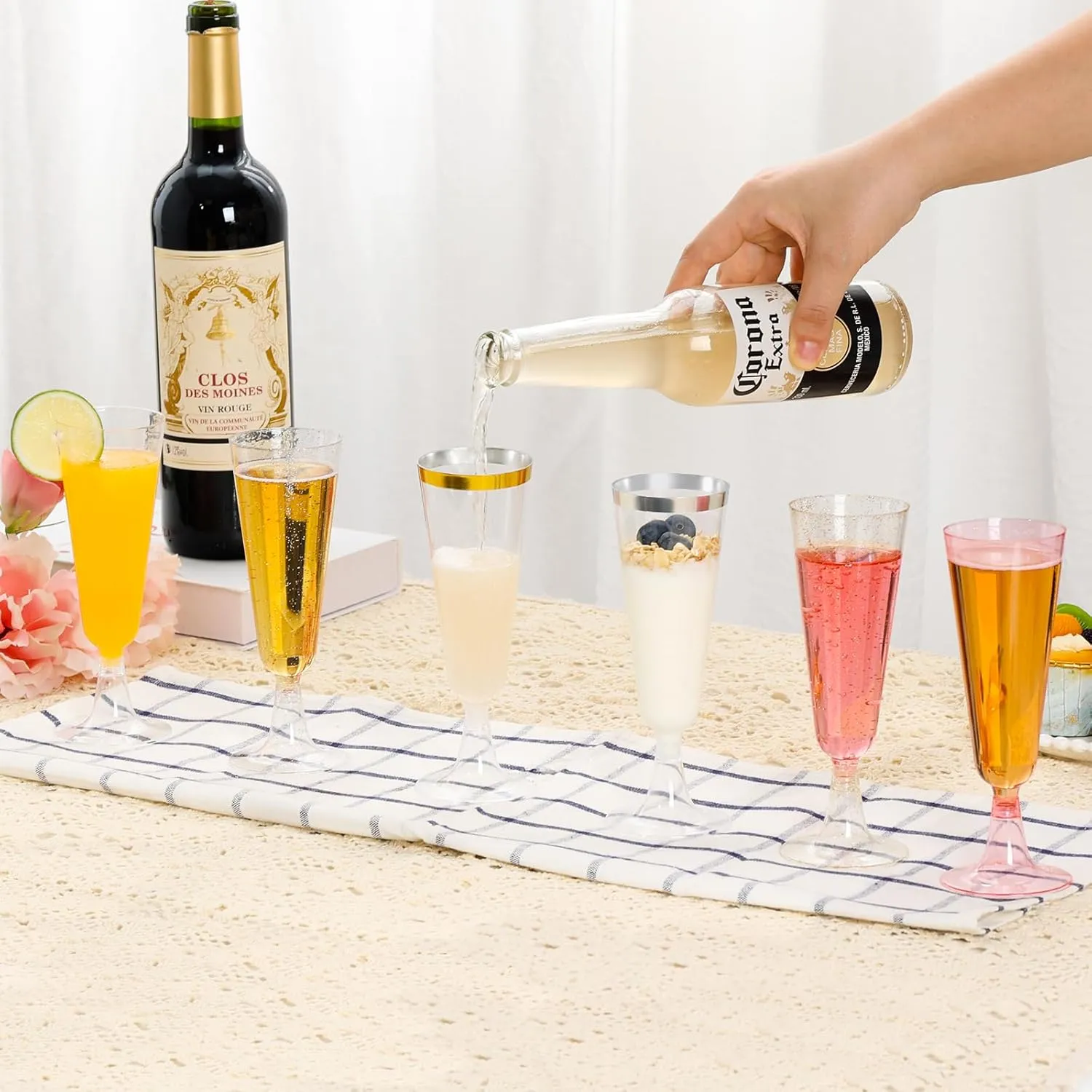 SUREHOME Champagne Flutes Plastic 40 Pcs Gold Glitter Champagne Glasses Disposable Mimosa Glasses Sparkle Clear Acrylic Wedding Toasting Cocktail Cups Bulk for Bridal Shower Birthday Party Supplies
