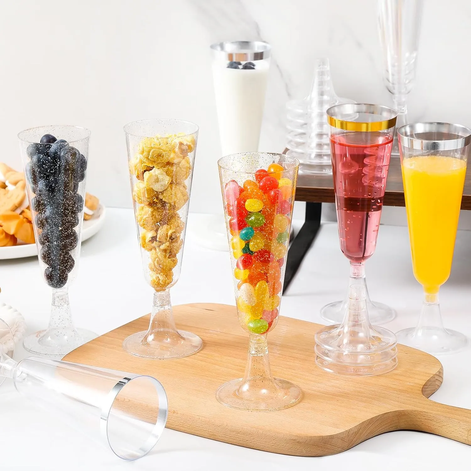 SUREHOME Champagne Flutes Plastic Champagne Glasses Disposable Mimosa Glasses 100 Pack 5.5 Oz Silver Glitter Acrylic Cocktail Cups Bulk Wedding Toasting Glasses for Engagements New Year’s Eve Party