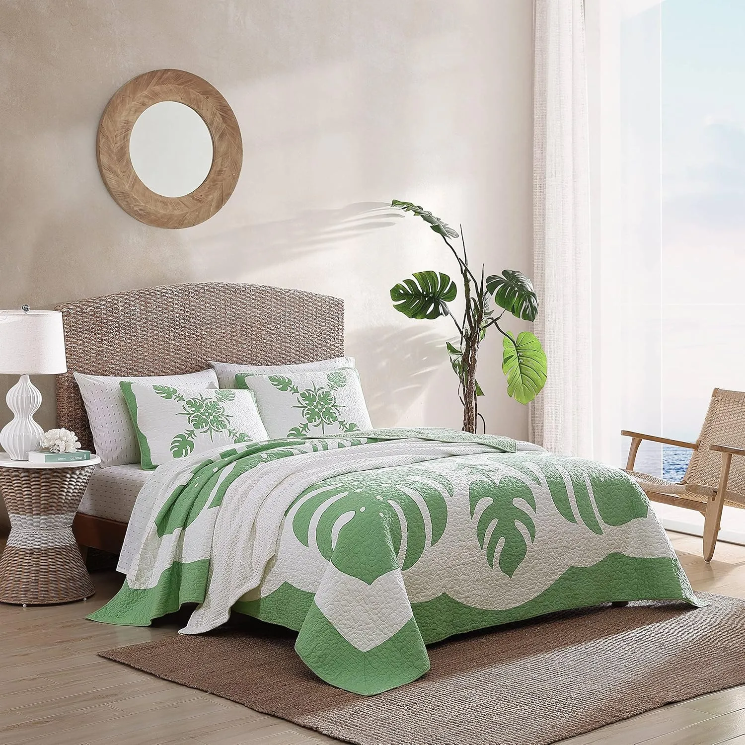 Tommy Bahama - King Quilt, Reversible Cotton Bedding, Lightweight Home Decor for All Seasons (Molokai Mint Green, King)