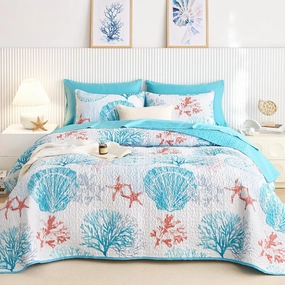 Wake In Cloud - Coastal Quilt Set, Nautical Ocean Beach Themed Tropical Summer Patterned, Reversible Lightweight Bedspread Coverlet, 3 Pieces, Aqua Blue Coral, King Size