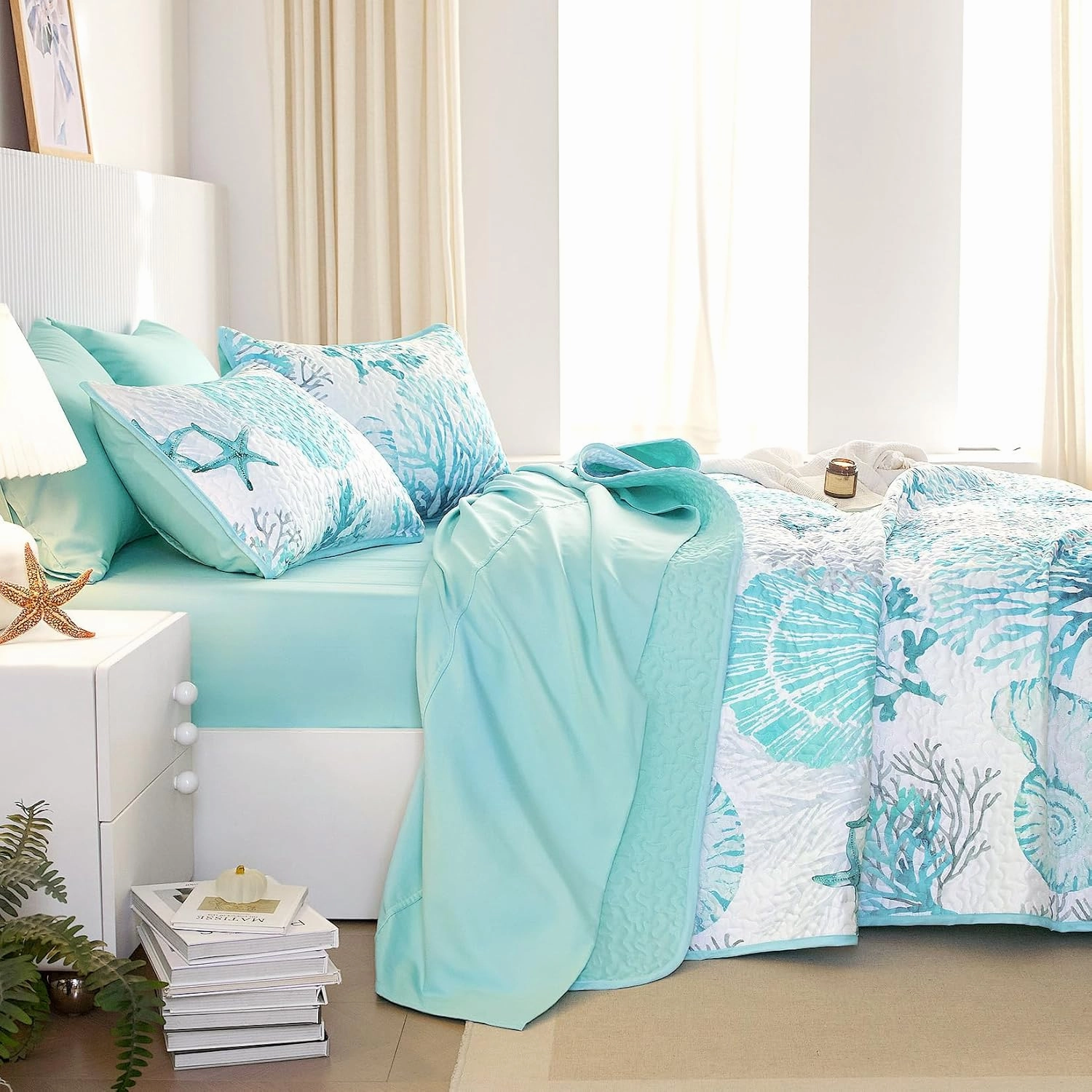 Wake In Cloud - Coastal Quilt Set, Nautical Ocean Beach Themed Tropical Summer Patterned, Reversible Lightweight Bedspread Coverlet, 3 Pieces, Aqua Turquoise, Queen/Full Size