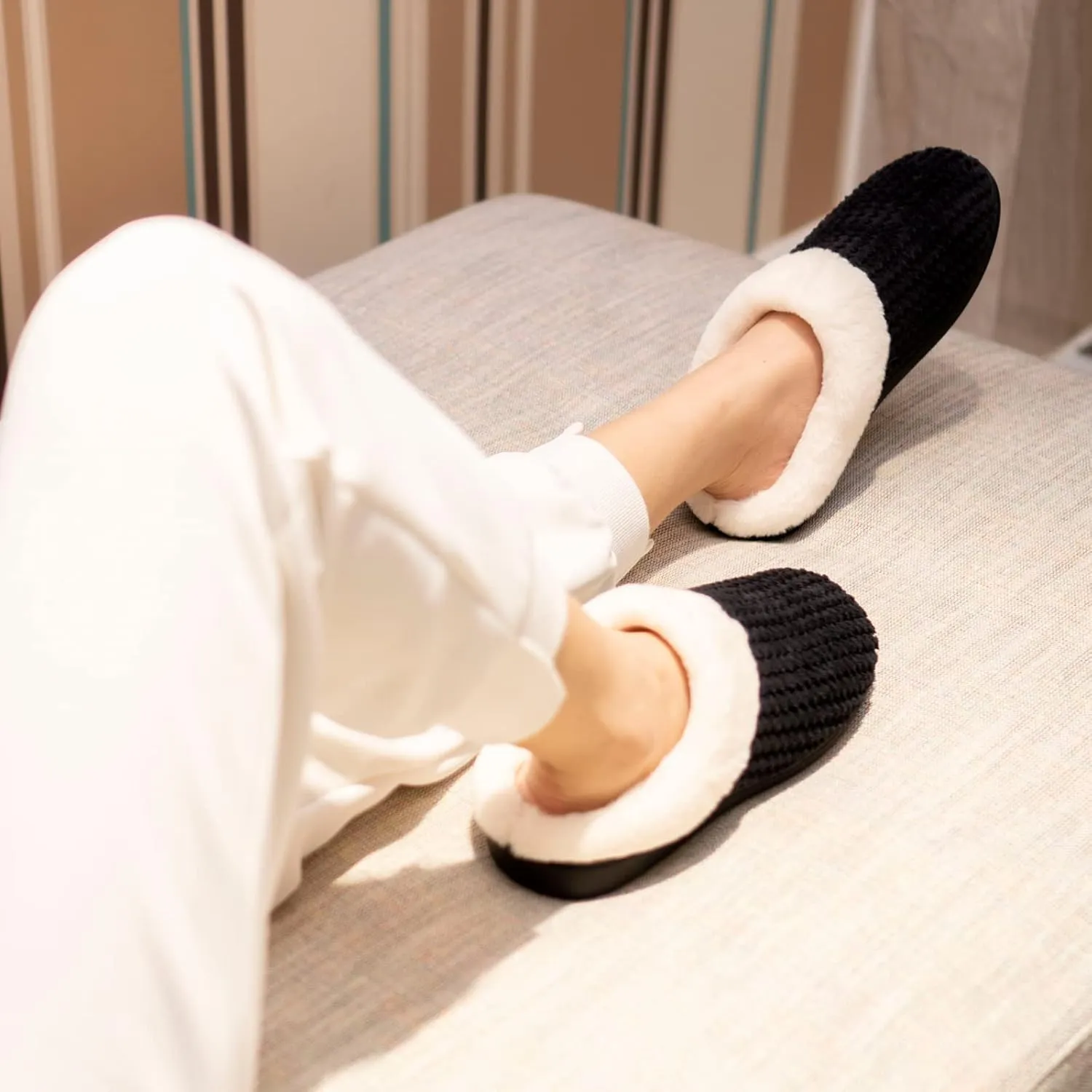 WateLves Women's Memory Foam Slippers Comfort Wool-Like Plush Fleece Lined House Shoes for Indoor & Outdoor
