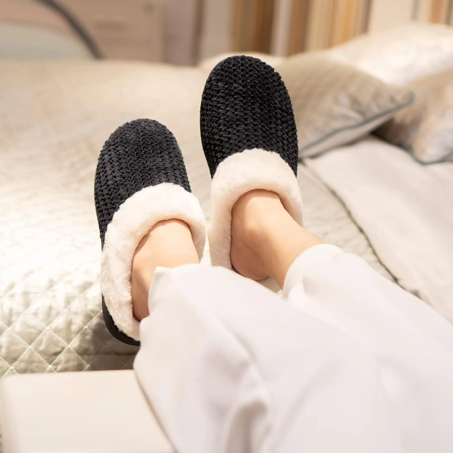 WateLves Women's Memory Foam Slippers Comfort Wool-Like Plush Fleece Lined House Shoes for Indoor & Outdoor