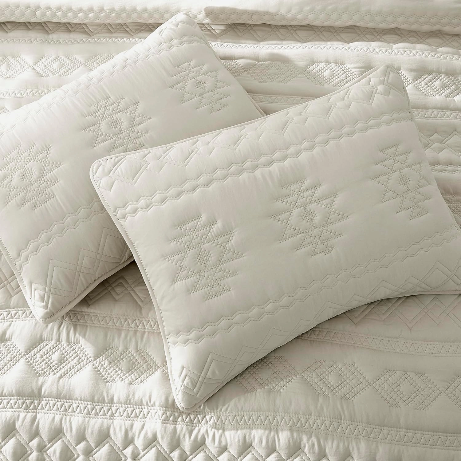 WDCOZY Beige Boho Quilt King Size Bedding Set with 2 Pillow Shams, Farmhouse Lightweight Soft Bedspread Coverlet for All Season, 3 Pieces, 104x90 inches