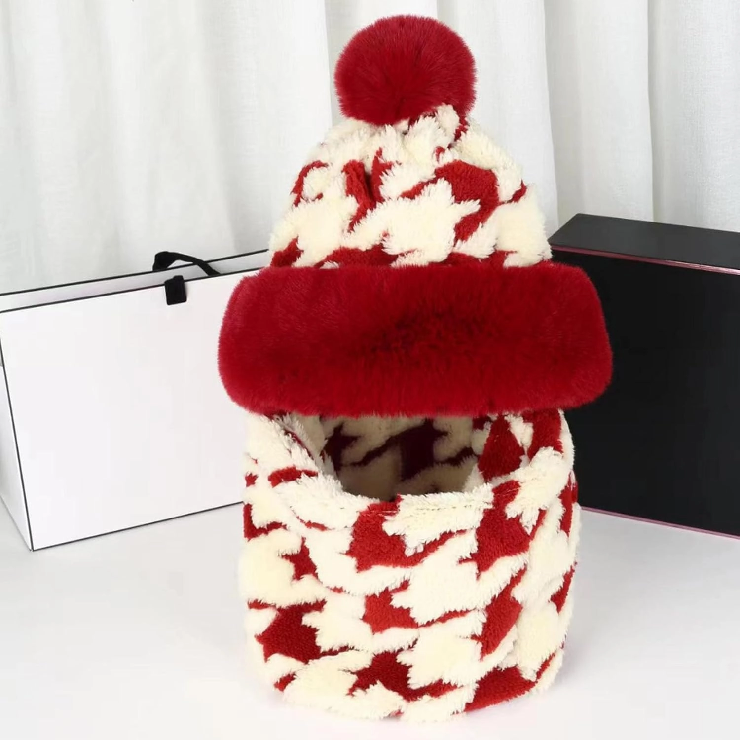 Women's Cycling Windproof Scarf Hat, Integrated Ear Protection Windproof Cap Scarf, 3 in 1 Winter Plush Collar Hat