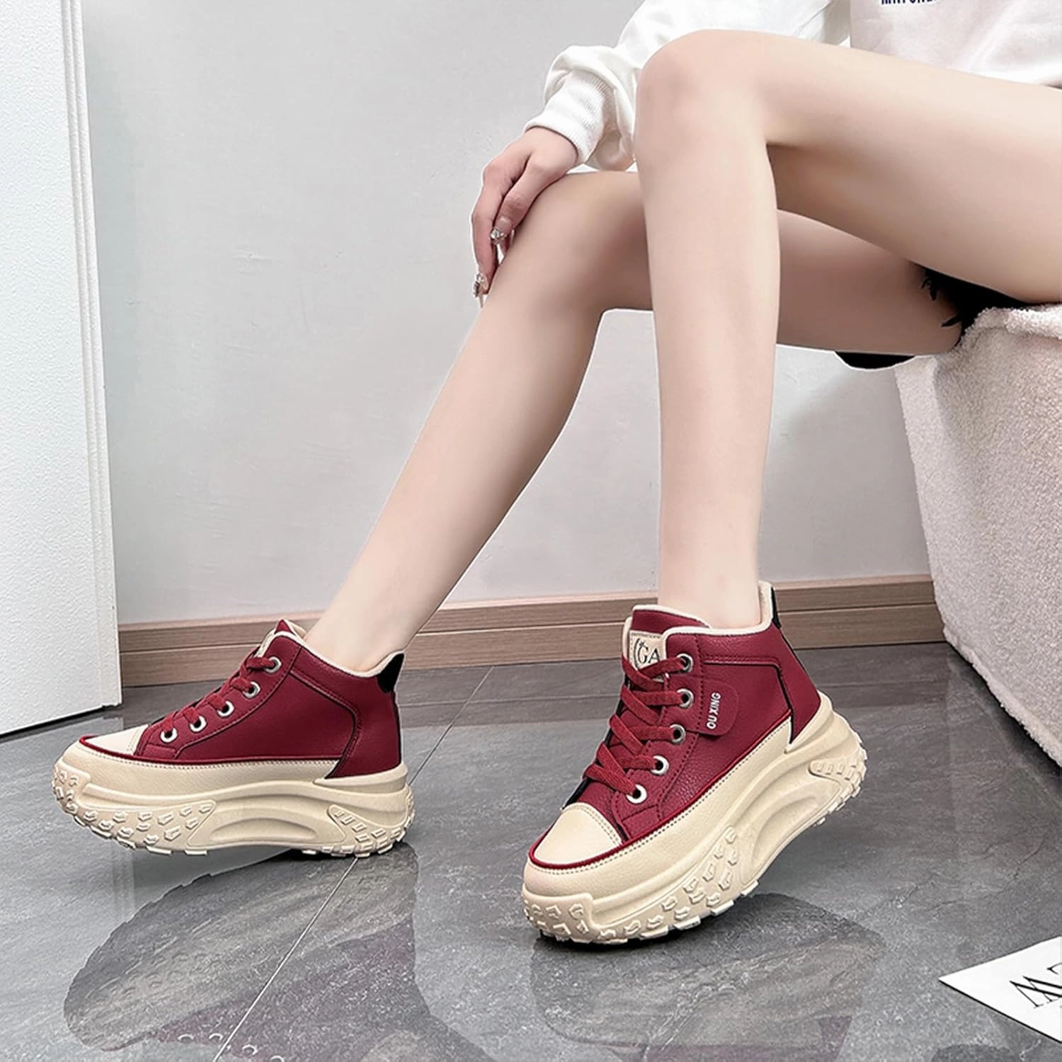 Women's Leather Platform Increasing Sneakers Fashion Chunky Lace Up Low Top Sports Trainers High Top Casual Non-Slip Walking Dad Shoes